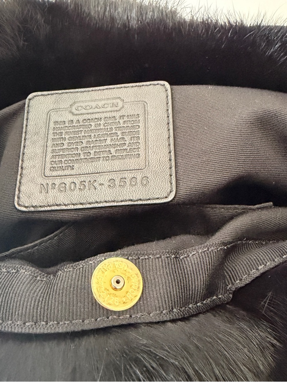 Vintage Coach Quilted Ski Hobo Black Rabbit Fur Handbag - Picture 9 of 14